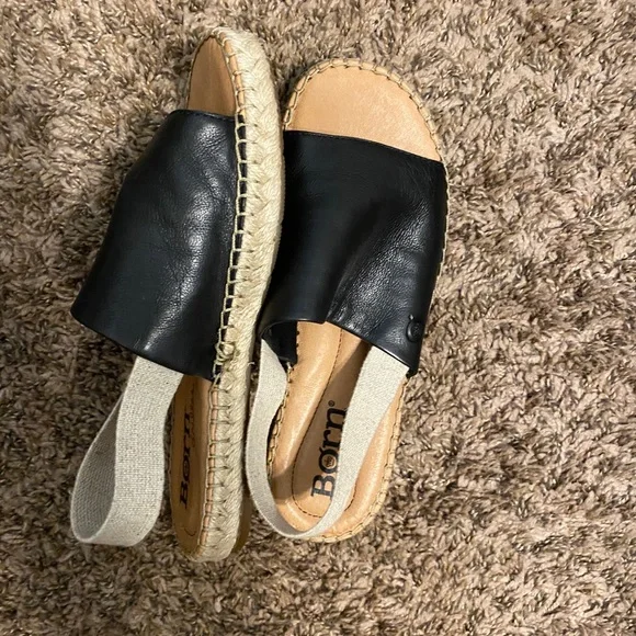 Black sandals - Picture 3 of 3